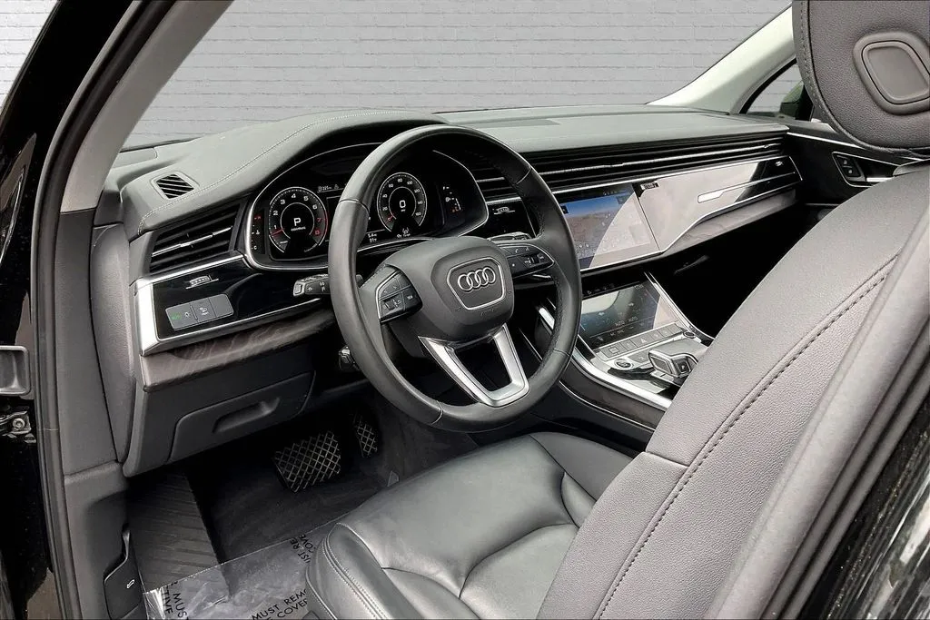 Audi Q7 photo 16