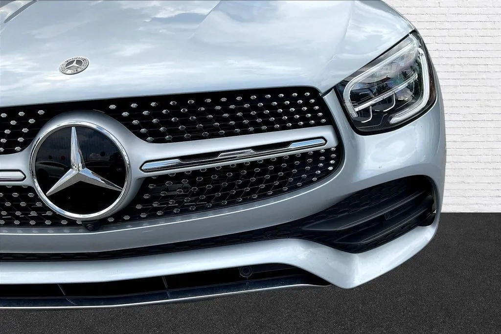 Mercedes-Benz GLC photo 26