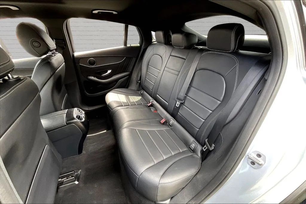 Mercedes-Benz GLC photo 17