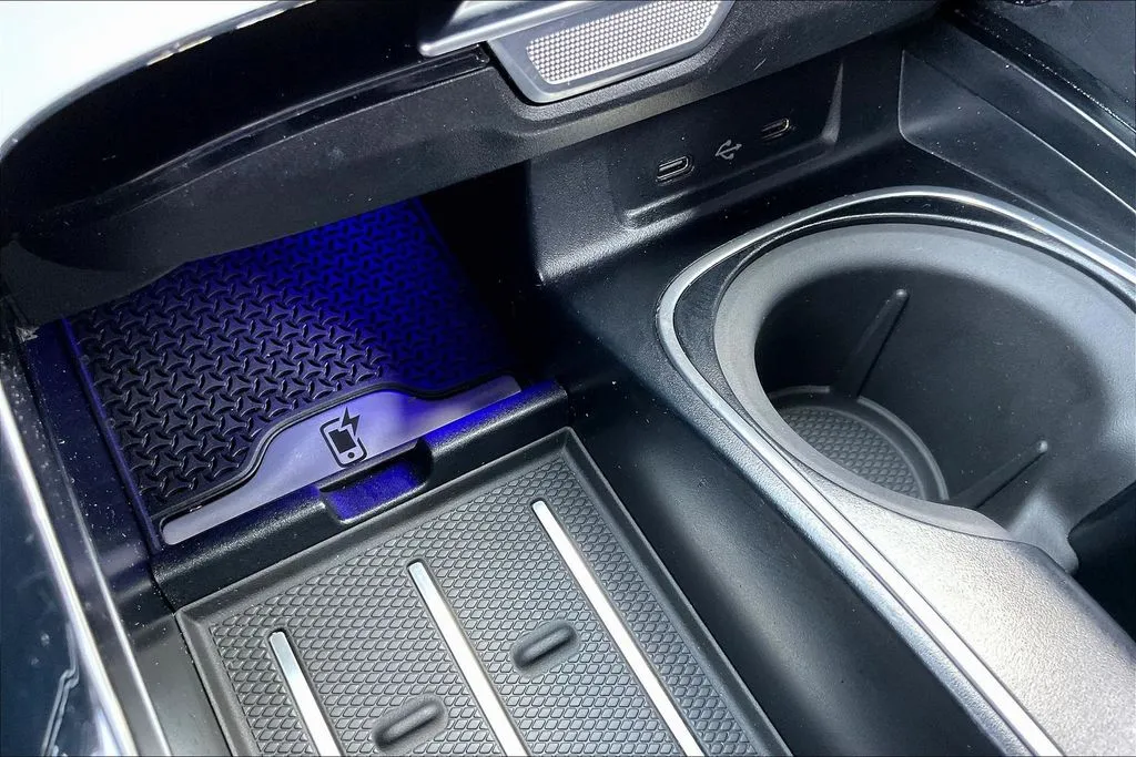 Mercedes-Benz S-Class photo 16