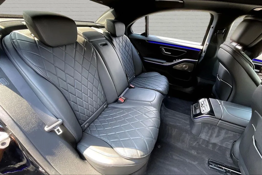 Mercedes-Benz S-Class photo 25