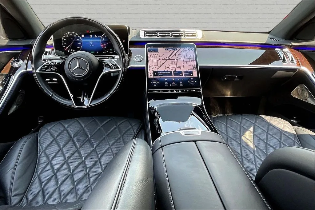 Mercedes-Benz S-Class photo 7