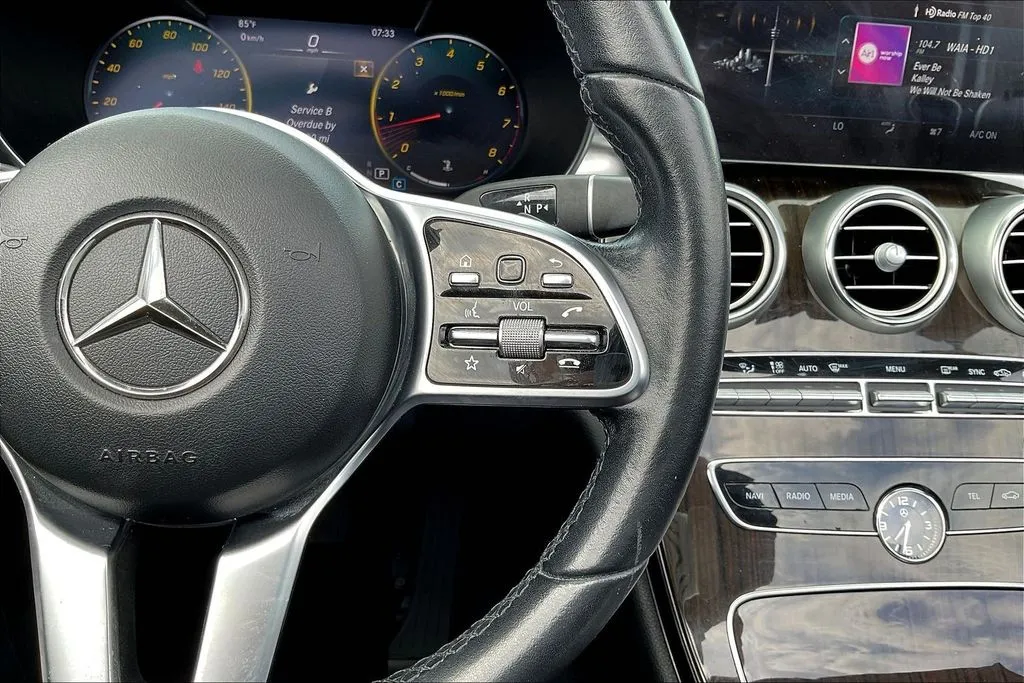 Mercedes-Benz C-Class photo 12