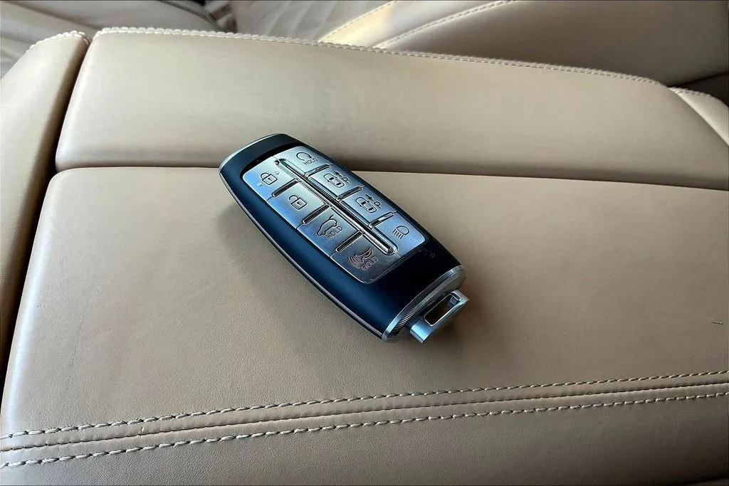 Genesis GV80 photo 32