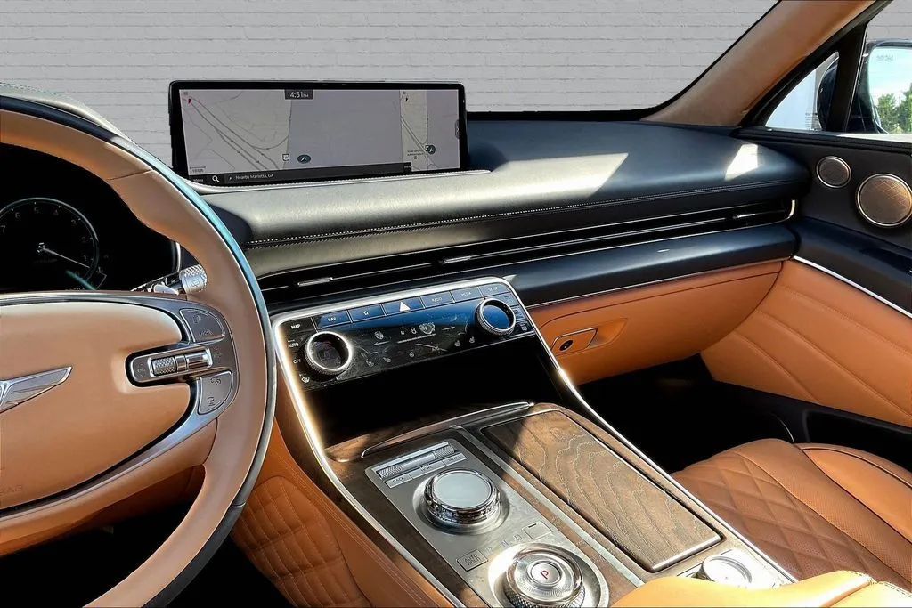 Genesis GV80 photo 8