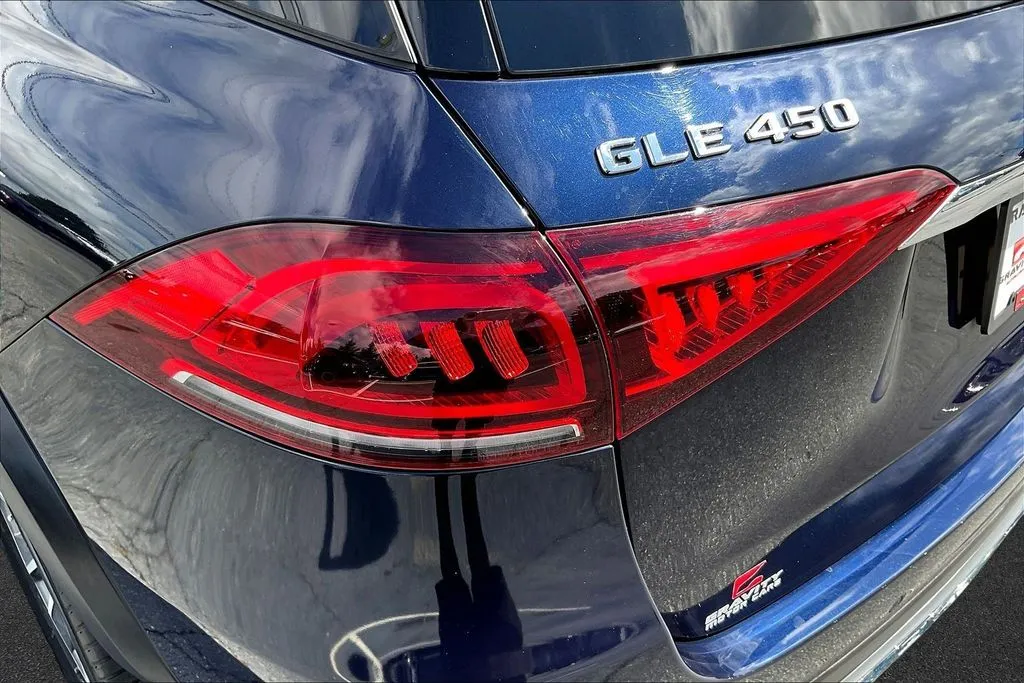 Mercedes-Benz GLE photo 12