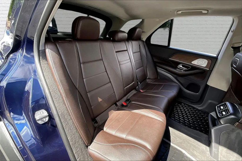 Mercedes-Benz GLE photo 14
