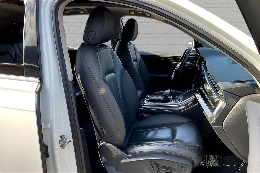 Audi Q7 photo 24