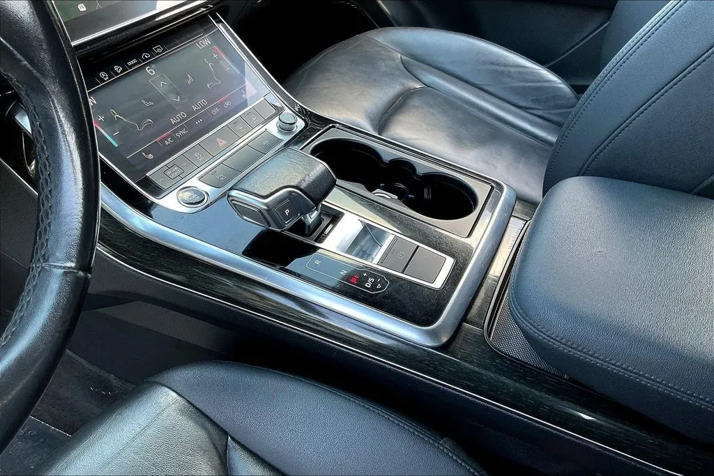 Audi Q7 photo 15