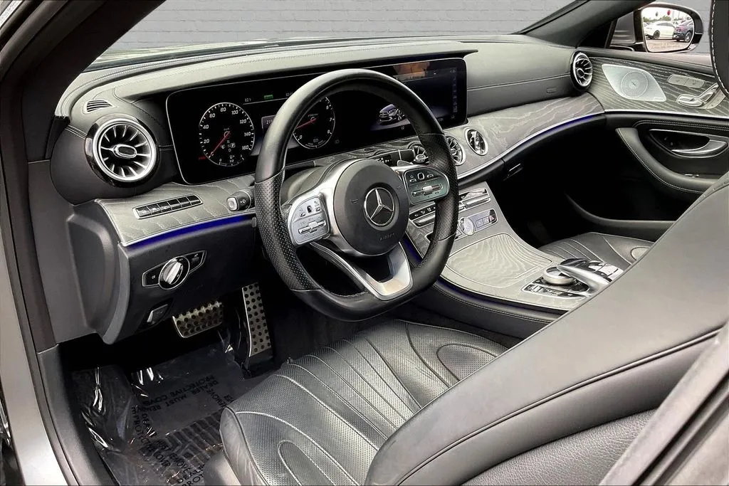 Mercedes-Benz CLS photo 16