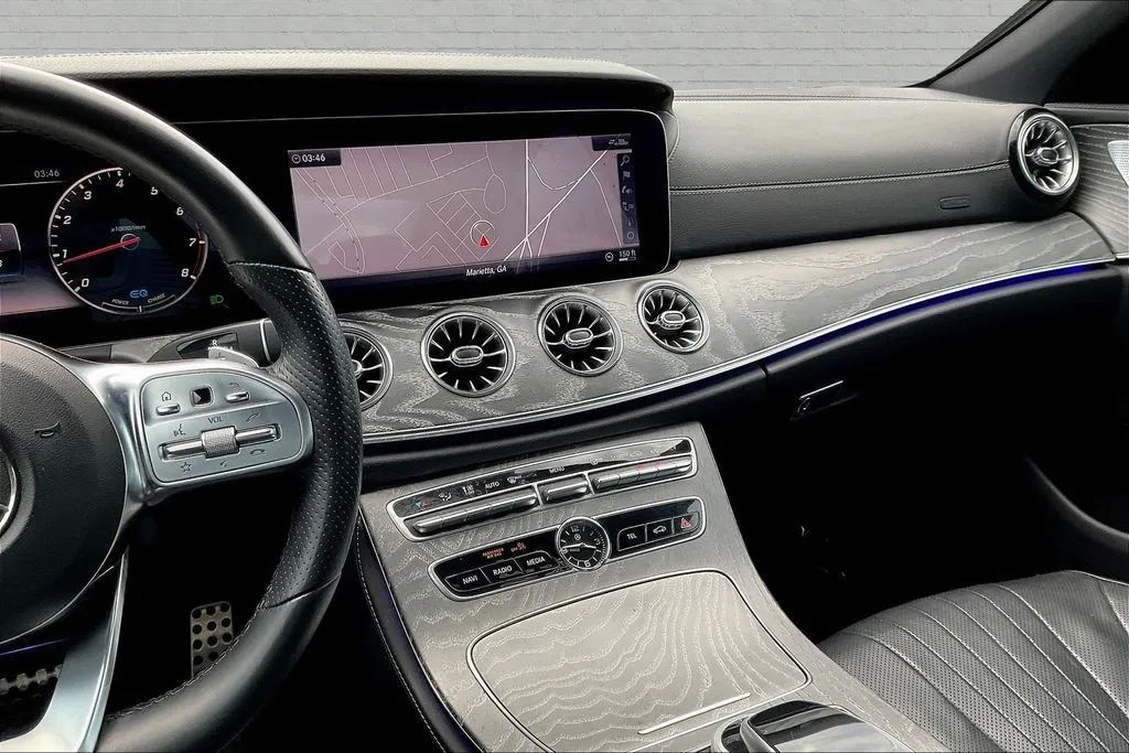Mercedes-Benz CLS photo 9
