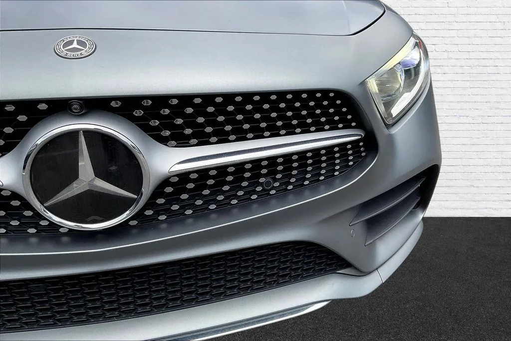 Mercedes-Benz CLS photo 30