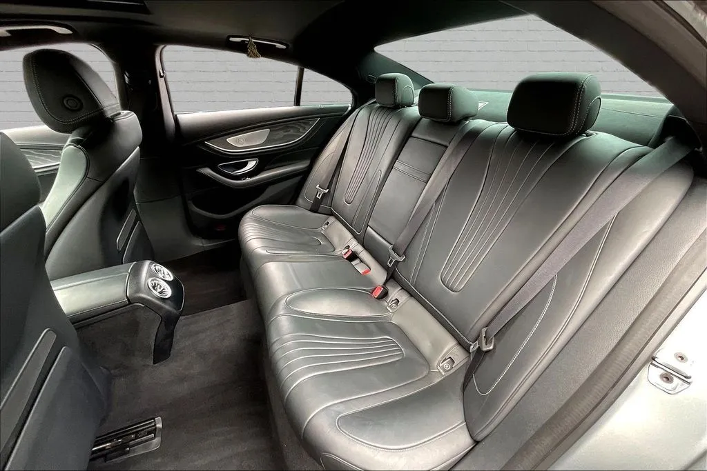 Mercedes-Benz CLS photo 21