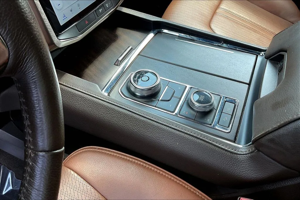 Ford Expedition photo 18