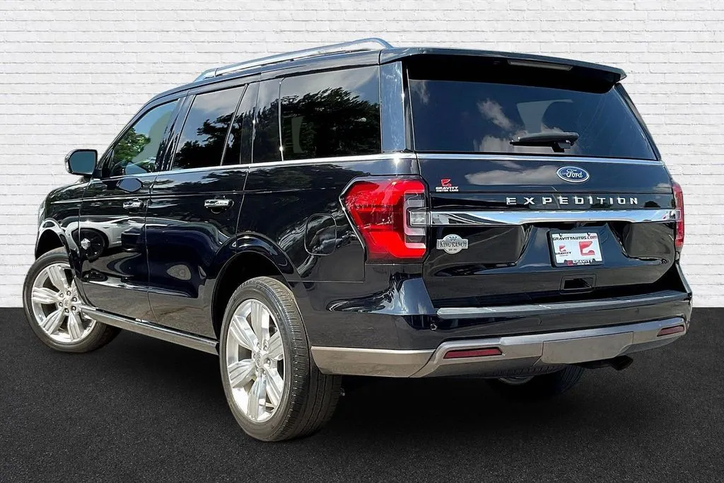 Ford Expedition photo 4