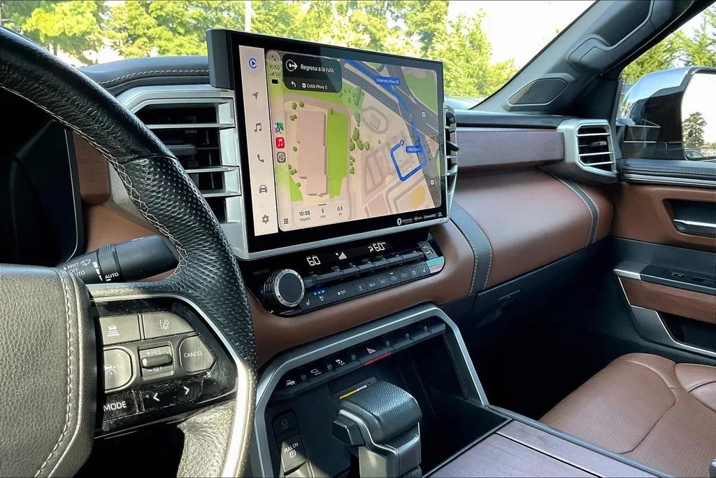 Toyota Tundra photo 15