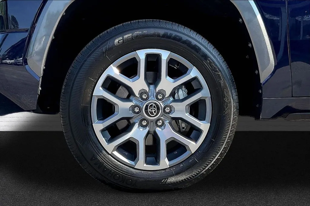 Toyota Tundra photo 31