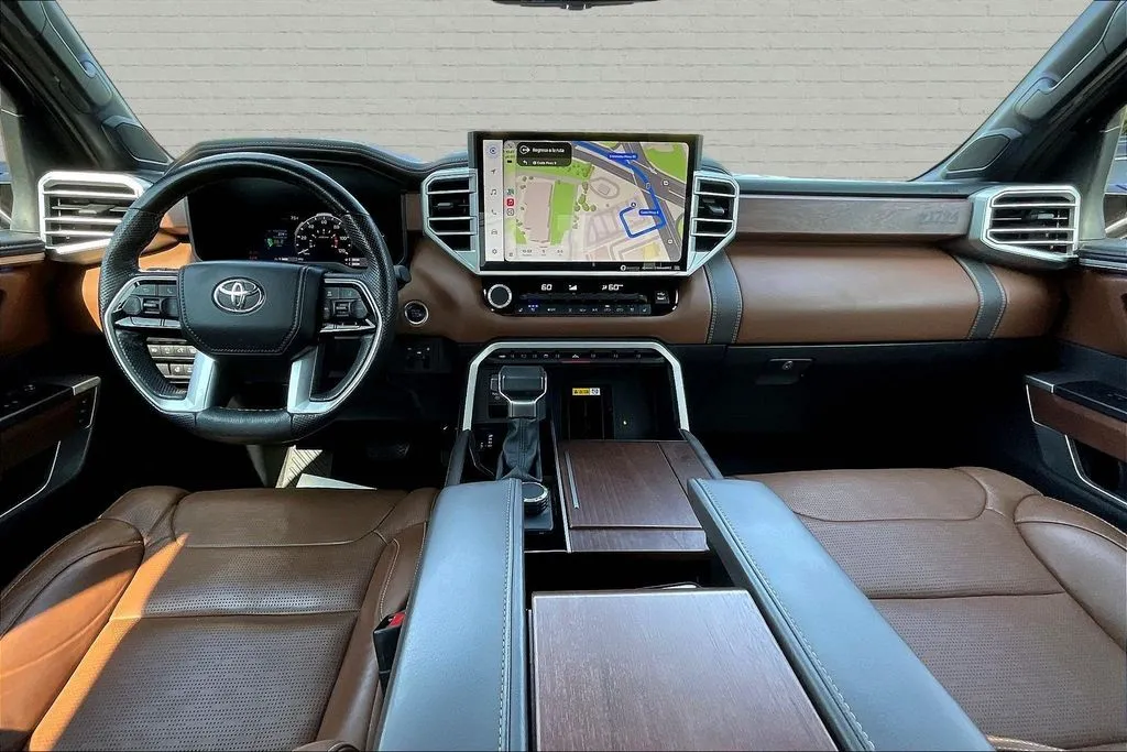 Toyota Tundra photo 7