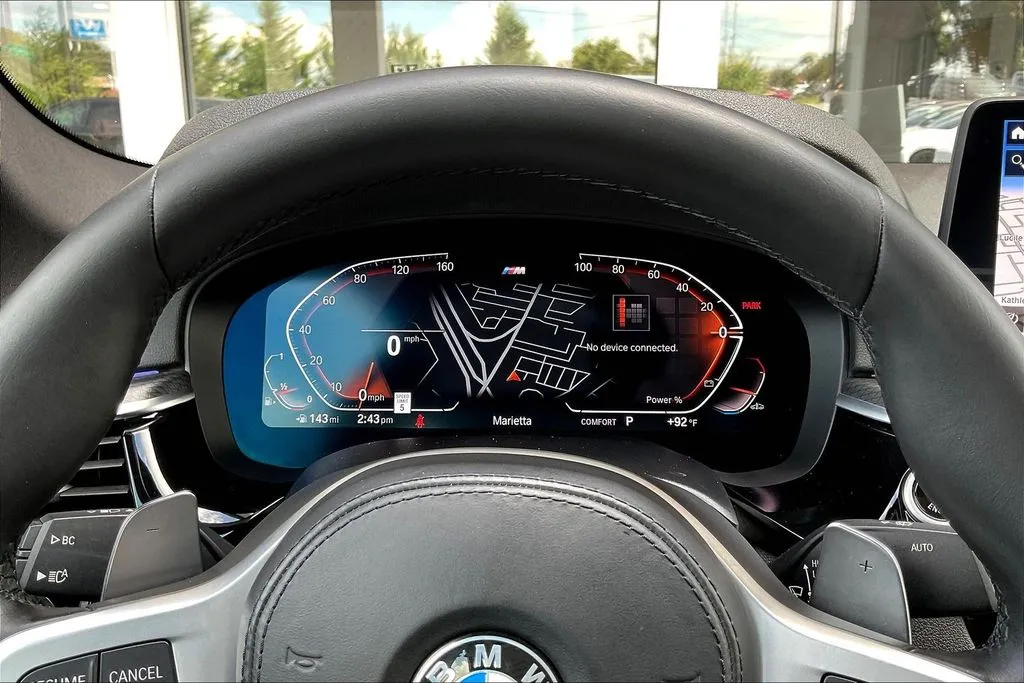 BMW 5 Series photo 12