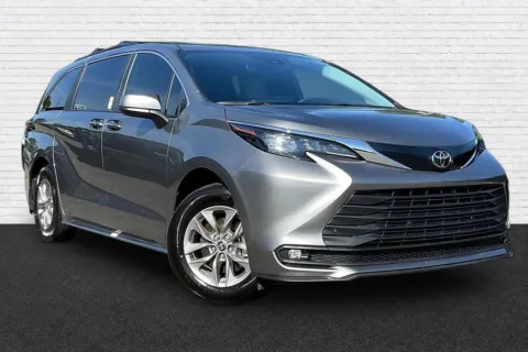 Another view of 2026 Toyota Sienna XLE for sale in Marietta, GA at Gravity Motor Cars