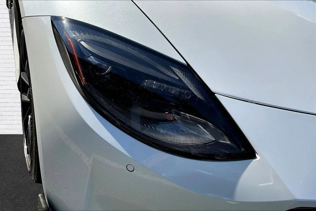 Nissan Z photo 24