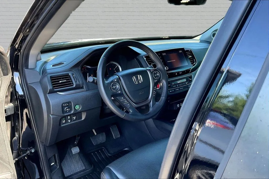 Honda Ridgeline photo 15