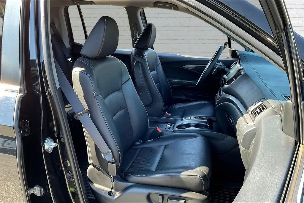 Honda Ridgeline photo 26