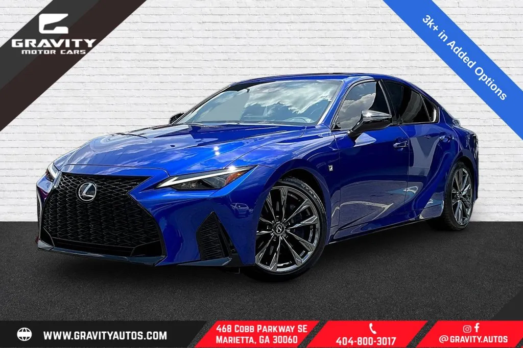 Lexus IS