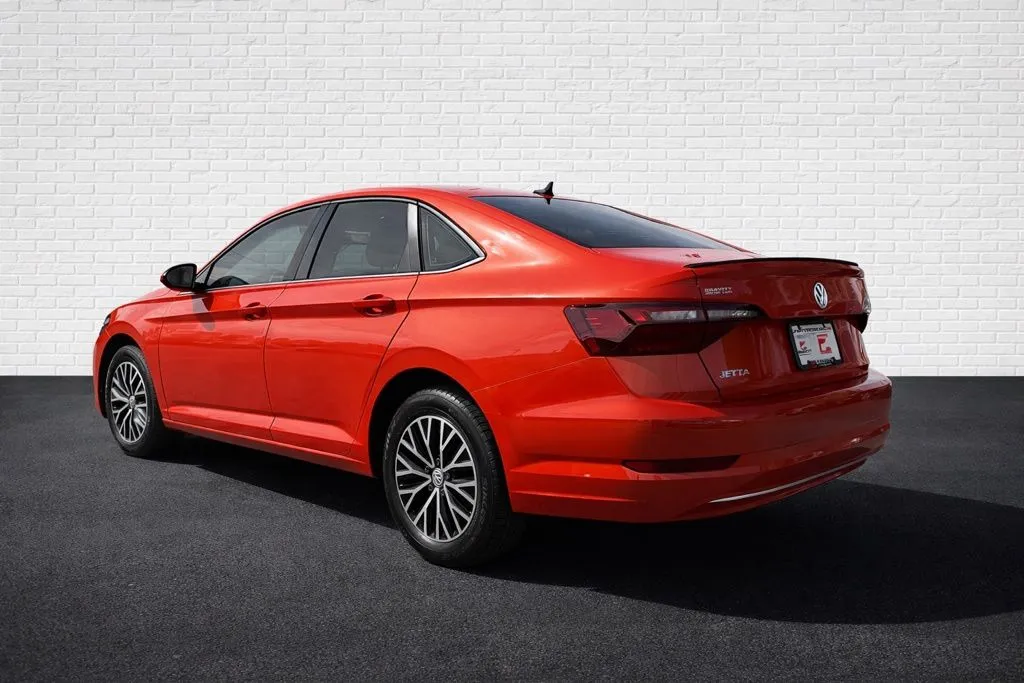 Volkswagen Jetta photo 6