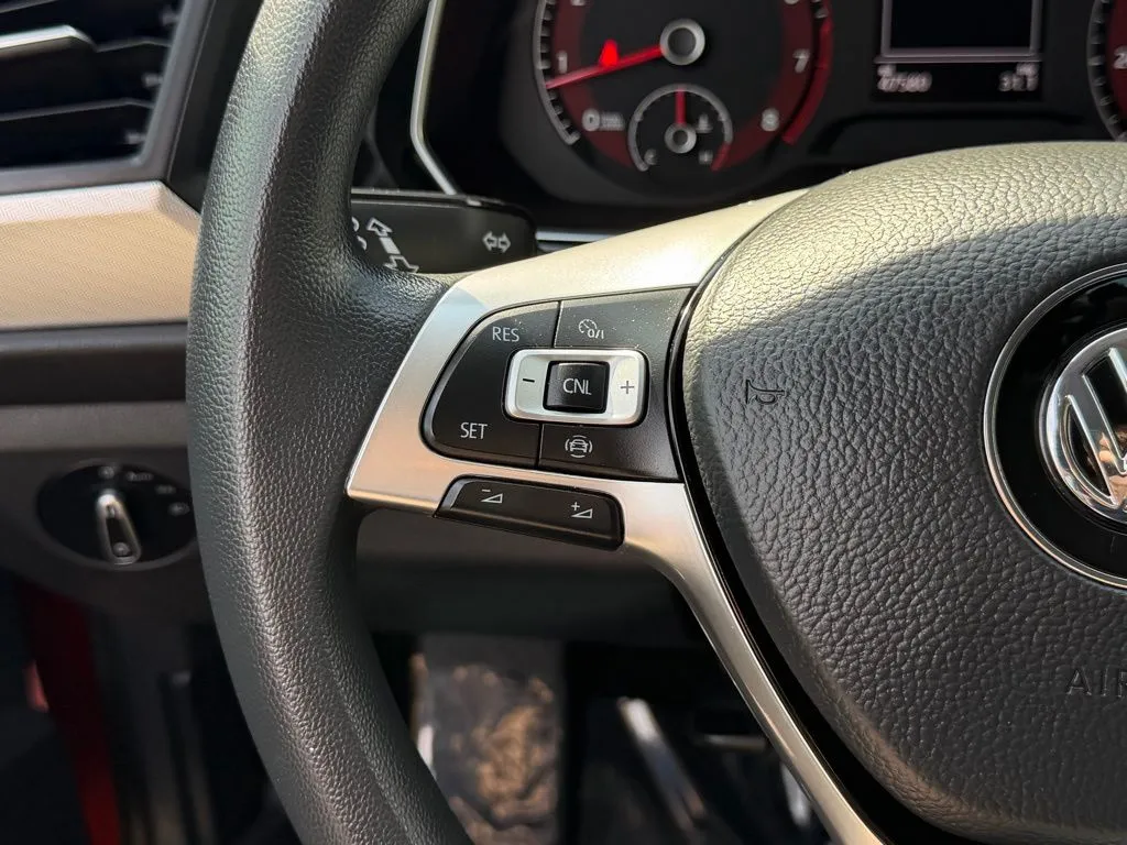 Volkswagen Jetta photo 15