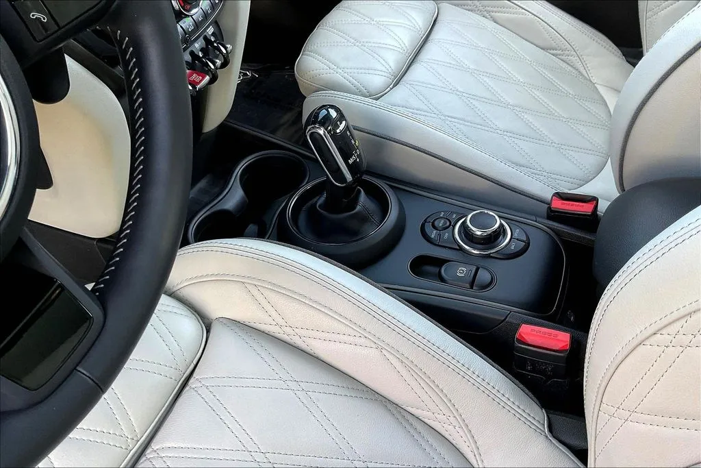 Mini Cooper S Countryman photo 16