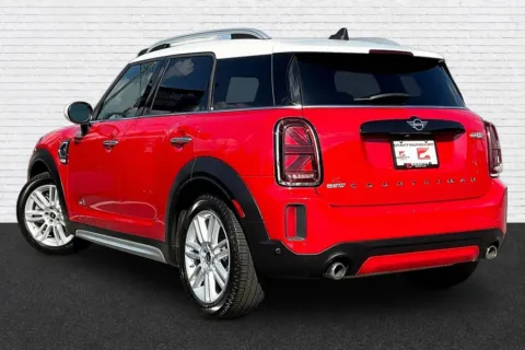 More photos of 2024 MINI Cooper S Countryman Signature at Gravity Motor Cars, GA