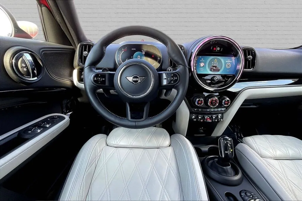 Mini Cooper S Countryman photo 8