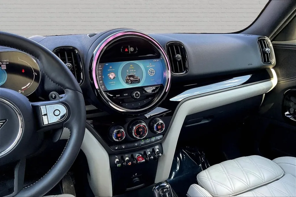 Mini Cooper S Countryman photo 9