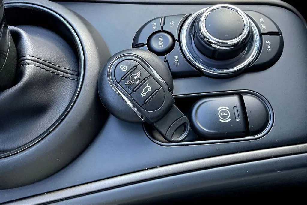 Mini Cooper S Countryman photo 31