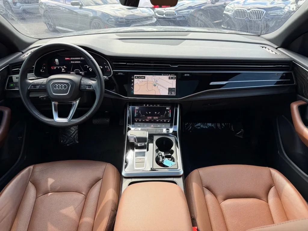 Audi Q8 photo 27