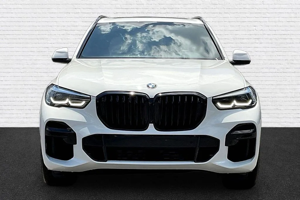 BMW X5 photo 2