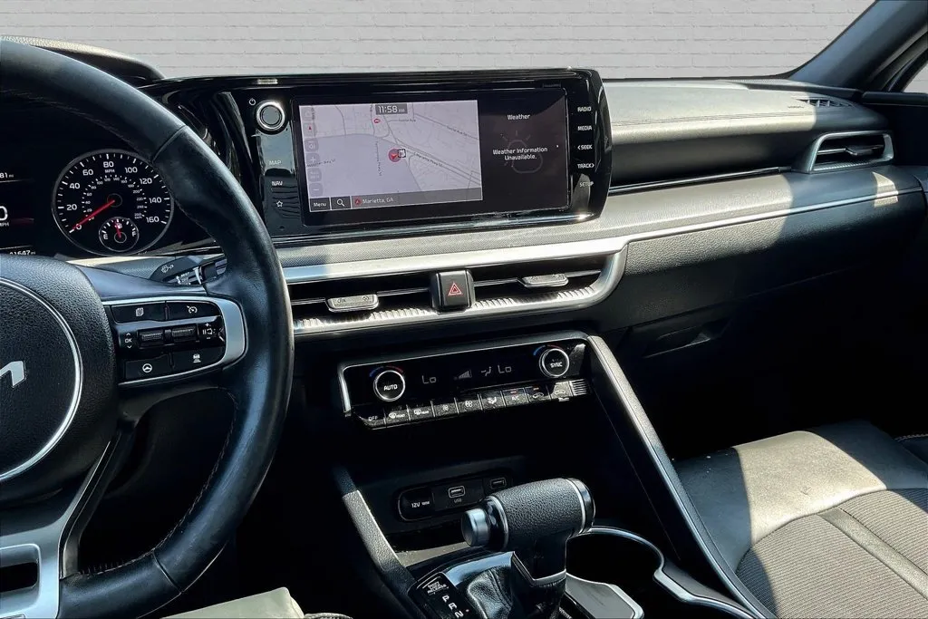 Kia K5 photo 8
