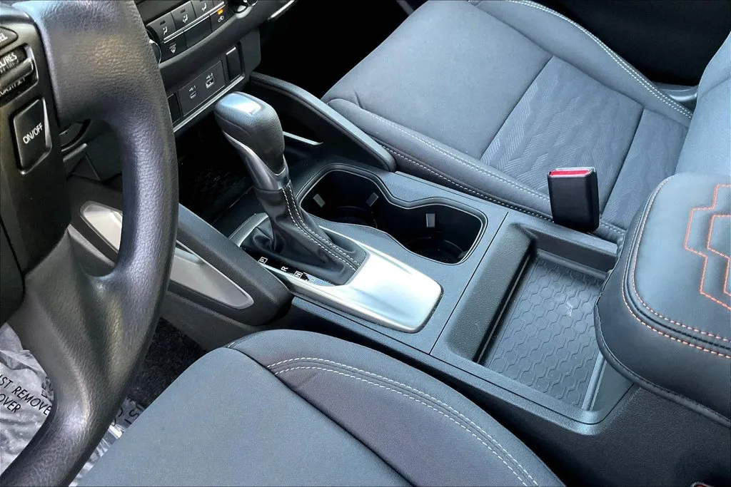 Nissan Frontier photo 17