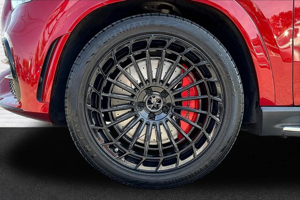 Mercedes-Benz GLE photo 29