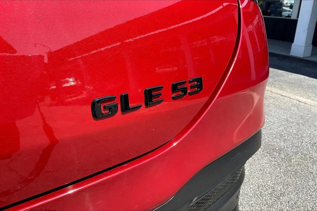 Mercedes-Benz GLE photo 21