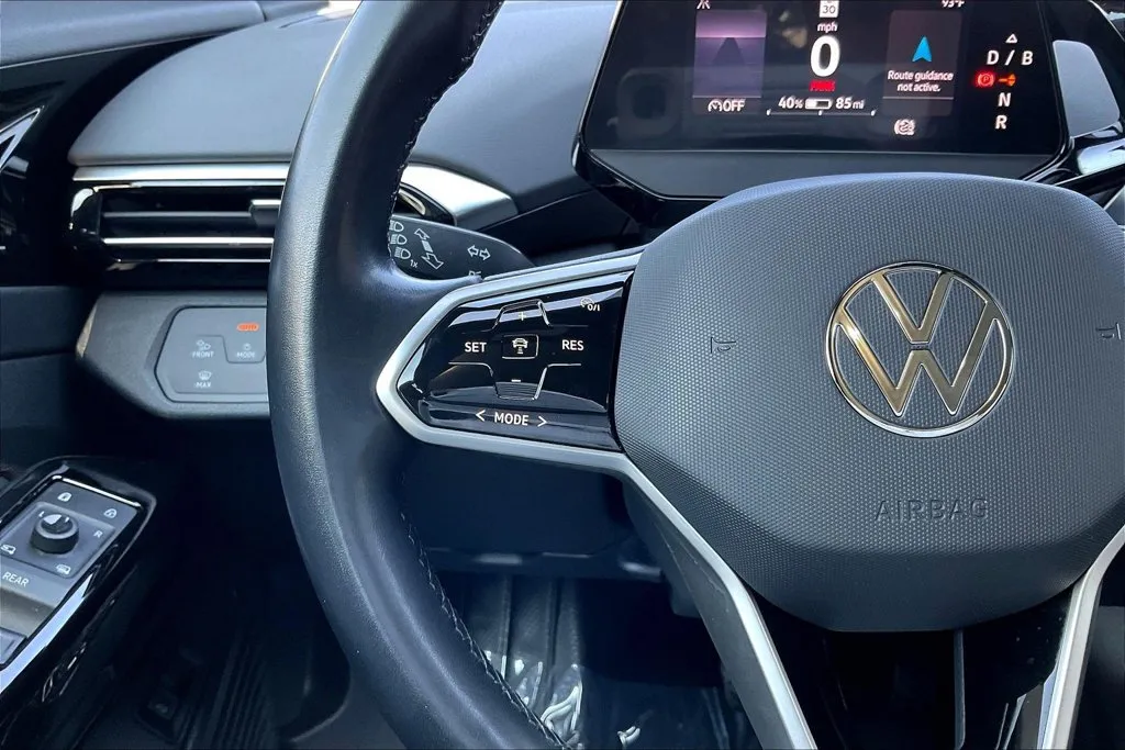 Volkswagen ID.4 photo 8