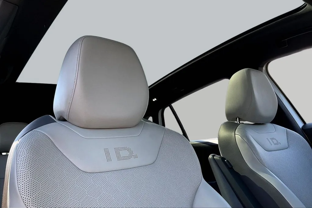 Volkswagen ID.4 photo 23