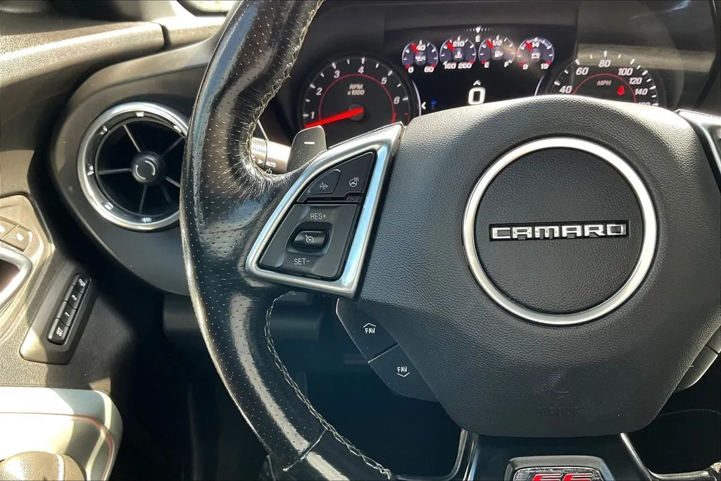Chevrolet Camaro photo 6