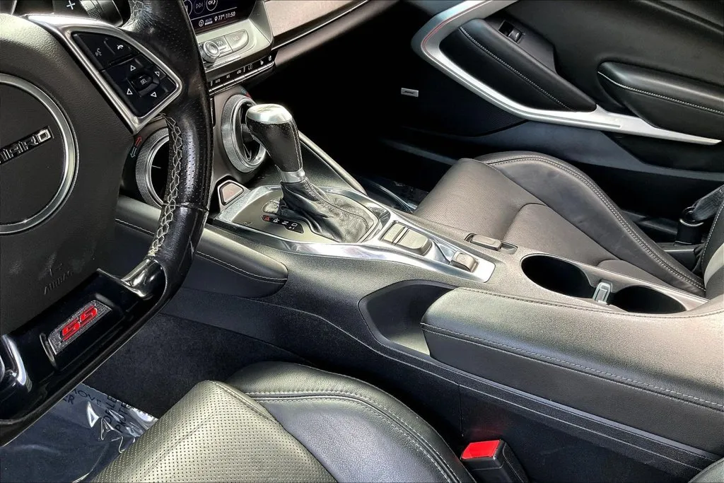 Chevrolet Camaro photo 12
