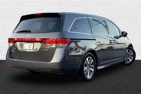 More photos of 2016 Honda Odyssey at Gravity Motor Cars, GA