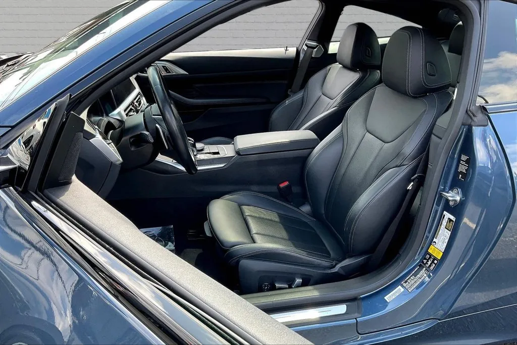 BMW 4 Series photo 21