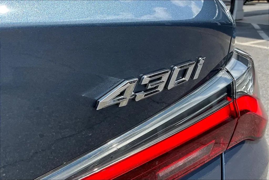 BMW 4 Series photo 24