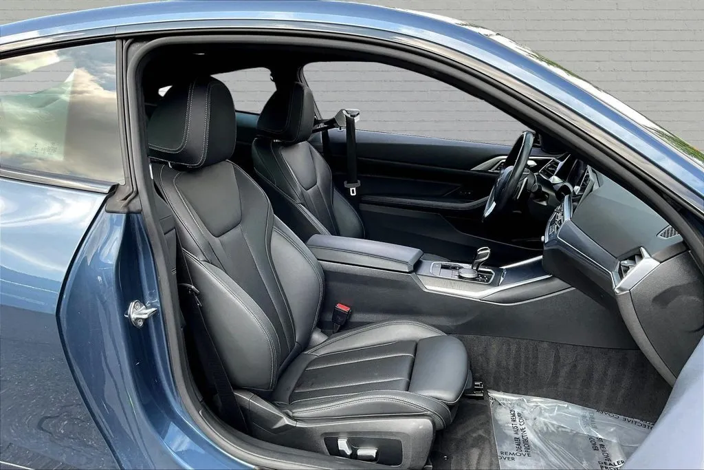 BMW 4 Series photo 29