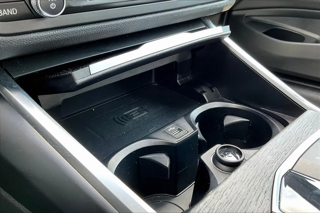 BMW 4 Series photo 16